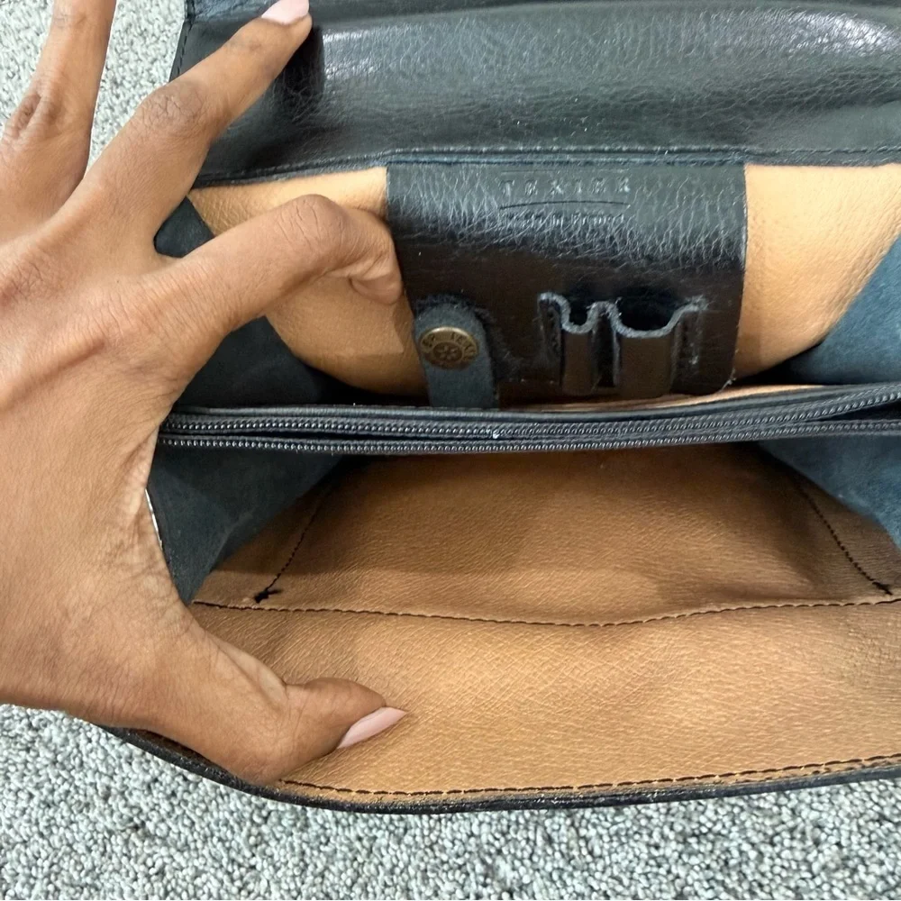 Vintage Texier Black Leather Top Handle Crossbody Bag Flap With Key Unisex